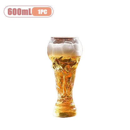 Pahar de bere în formă de trofeu 600 ml – design fotbalistic