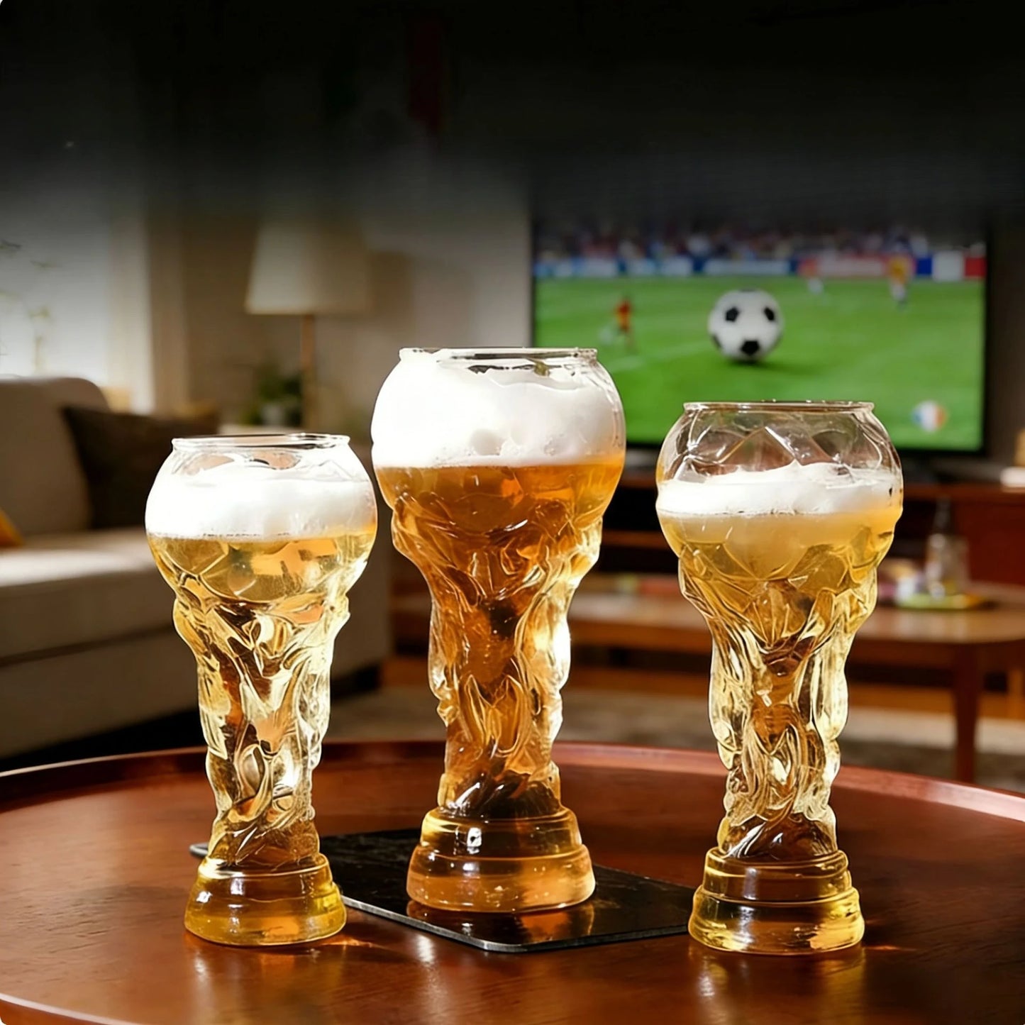 Pahar de bere în formă de trofeu 600 ml – design fotbalistic